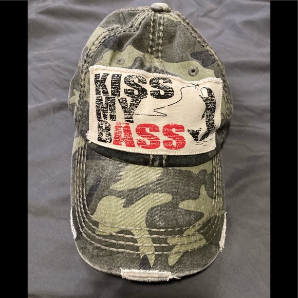 Kiss My Bass Fishing Hat - Picture 1 of 4
